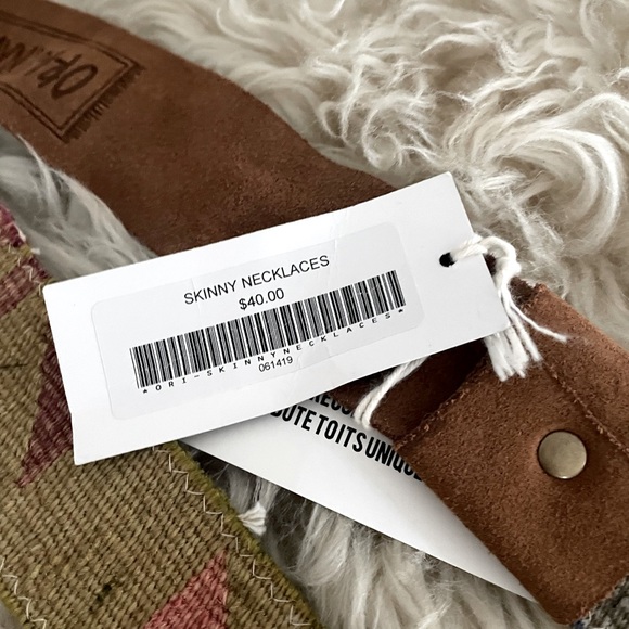 Turkish Rug Necklace - Picture 2 of 5